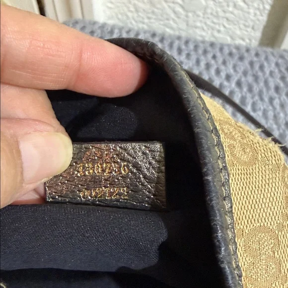 Gucci Beige and Dark Brown Shoulder Bag